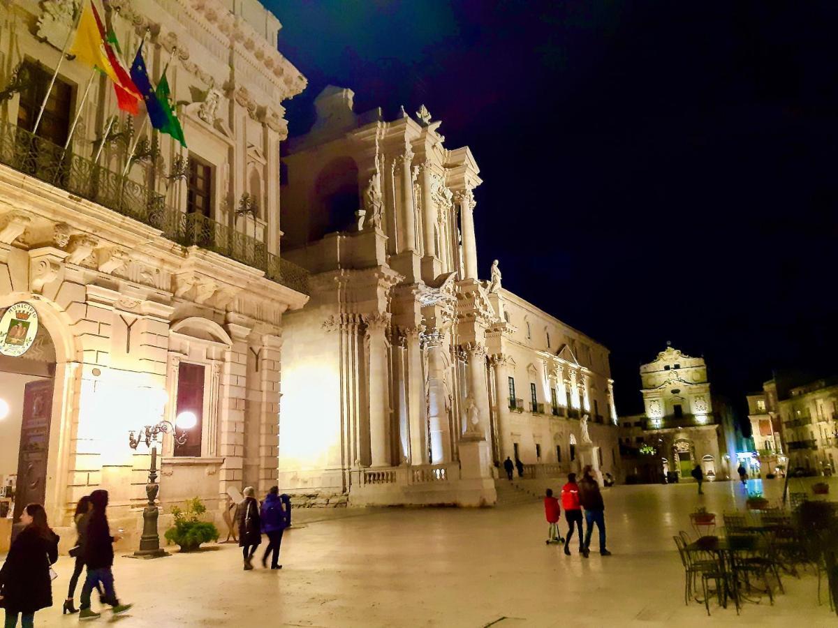 Incantevole Appartamento In Palazzo Storico Ortigia Syracuse Exterior foto