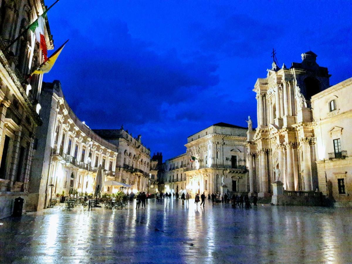 Incantevole Appartamento In Palazzo Storico Ortigia Syracuse Exterior foto